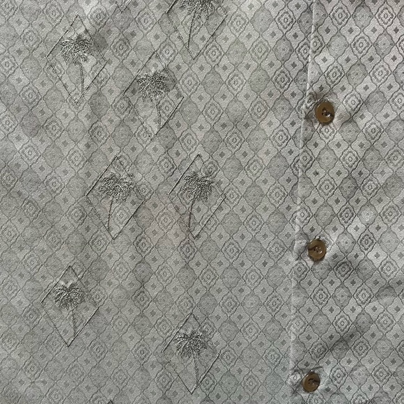 Vintage Mens Bamboo Cay Button Down with Palm Trees - Picture 3 of 5